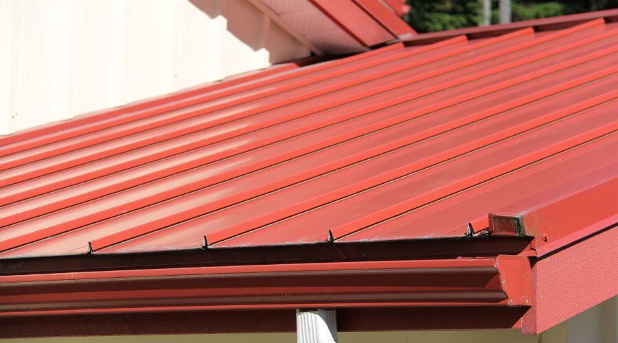 Professional metal roof installation in Santa Isabel, PR